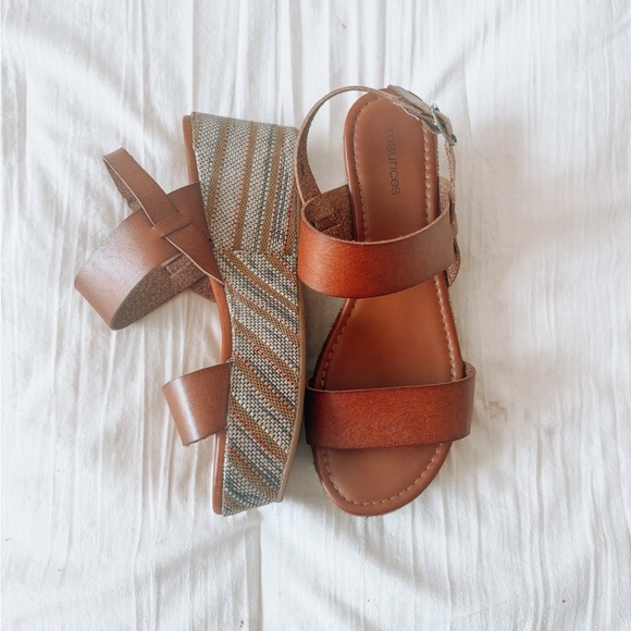 Honey Multicolor Wedges - Picture 1 of 3